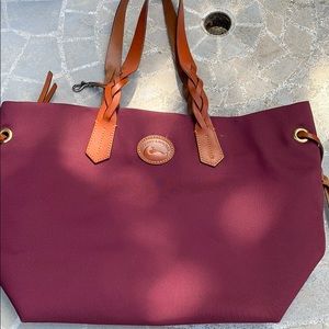 Dooney & Bourke tote